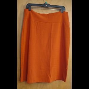 Pumpkin LuLaRoe Cassie skirt